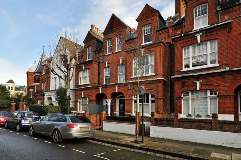 Fulham Park Road, London