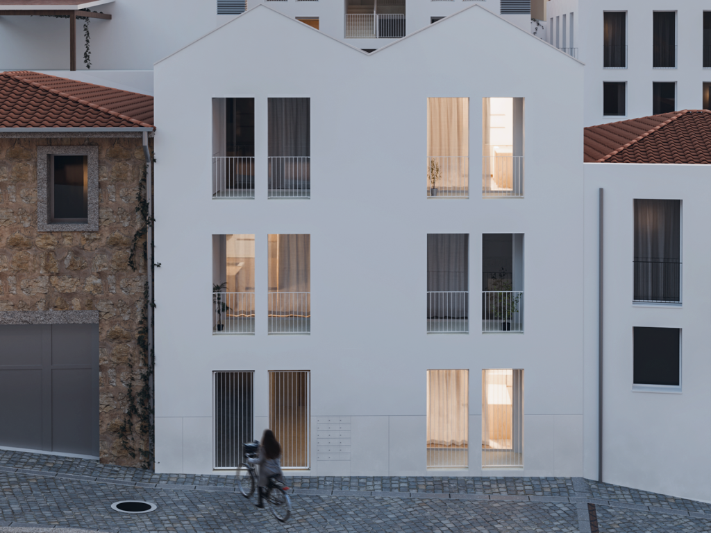 Pilar-1-1024x769 Pilar Apartments, Porto, Portugal - image 4